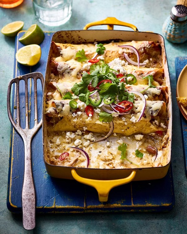 Enchiladas with tomatillo salsa