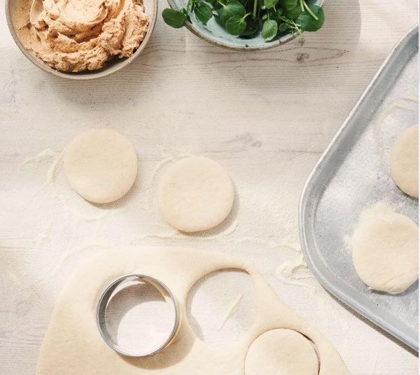 English muffins with brown crab and miso butter