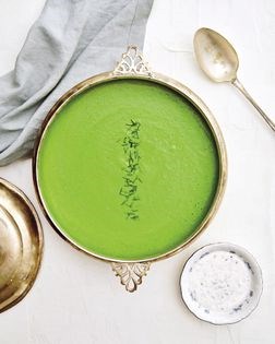 English pea soup with mint