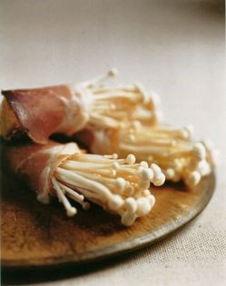 Enoki bundles