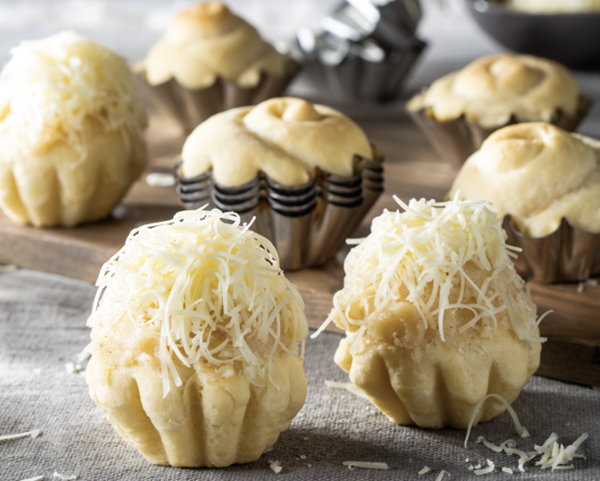 Ensaymada [sugary browned butter topping]