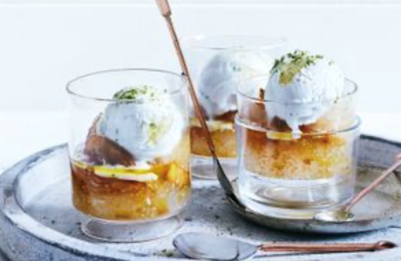 Es putar ice cream with pineapple, sago and lime