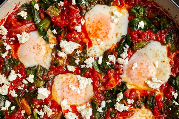 Escarole shakshuka