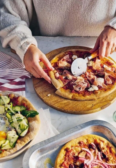 Essential pizza sauce