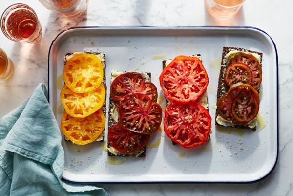 Estela's tomato toast 