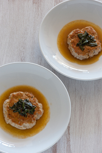 ‘European’ chicken burgers with sage & white wine