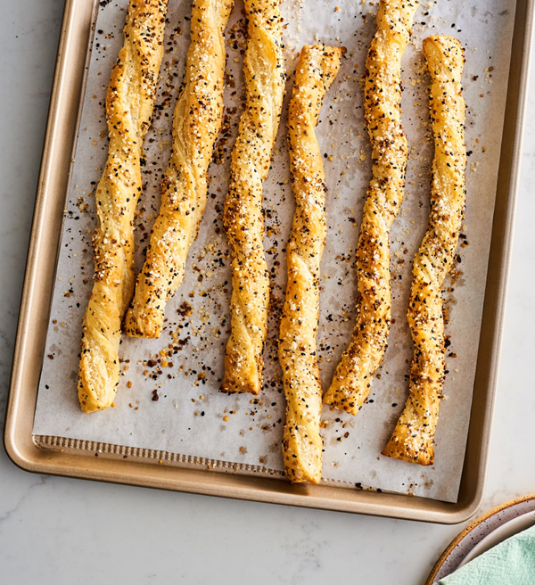 Everything bagel puff pastry cheese straws