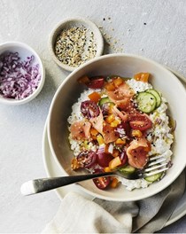 Everything but the bagel cottage cheese and lox bowl
