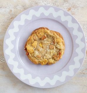 Everything-but-the-kitchen-sink cookies