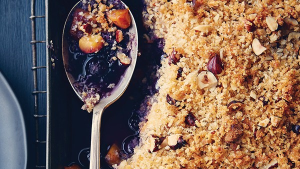 Extra-crispy peach and blueberry crisp