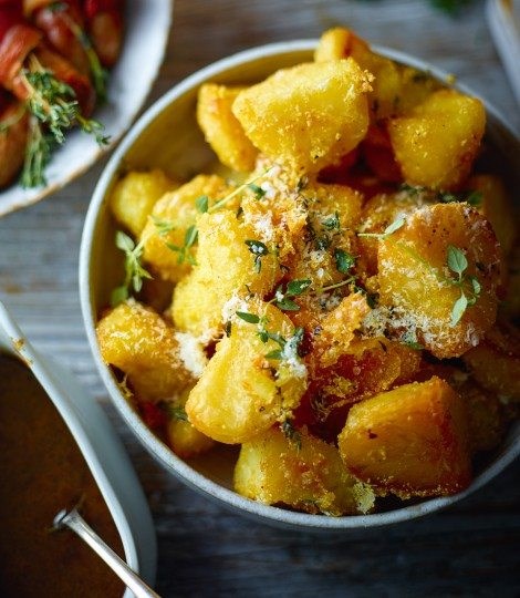 Extra-crunchy Parmesan roasties