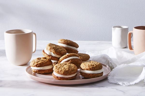 Extra oat-y oatmeal cream pies