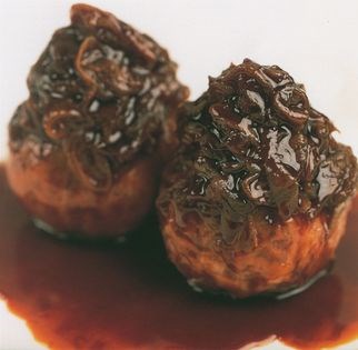 Faggots in onion gravy