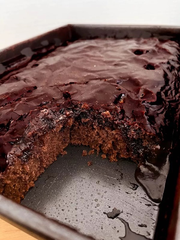 Faith Hill's Coca-Cola cake