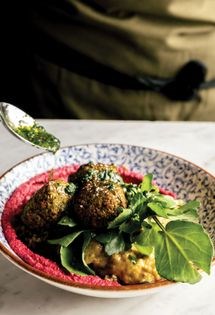 Falafel grain bowl with beetroot tahini