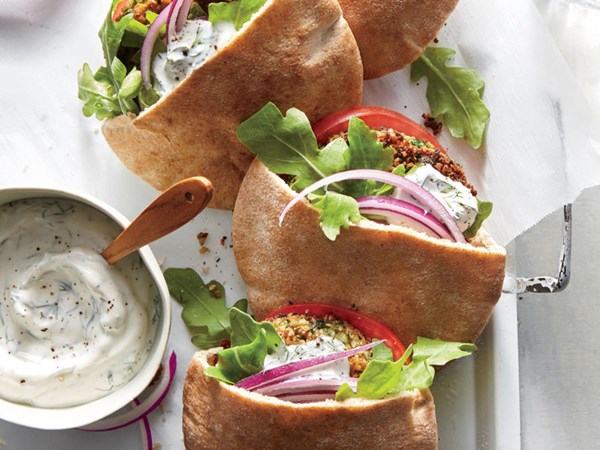 Falafel pita sliders