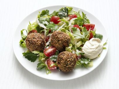 Falafel salad with hummus dressing