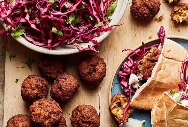 Falafel with quick pickled cabbage & tahini dip