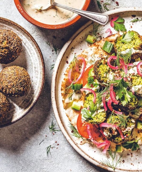 Falafel with tahini sauce