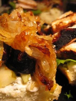 Fall fig and chicken sandwich