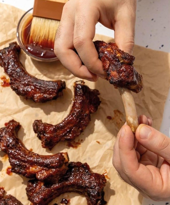 Fall-off-the-bone barbecue ribs