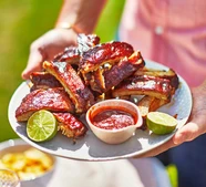 Fall-off-the-bone sticky barbecue ribs