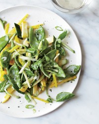 Farmers' market chopped salad