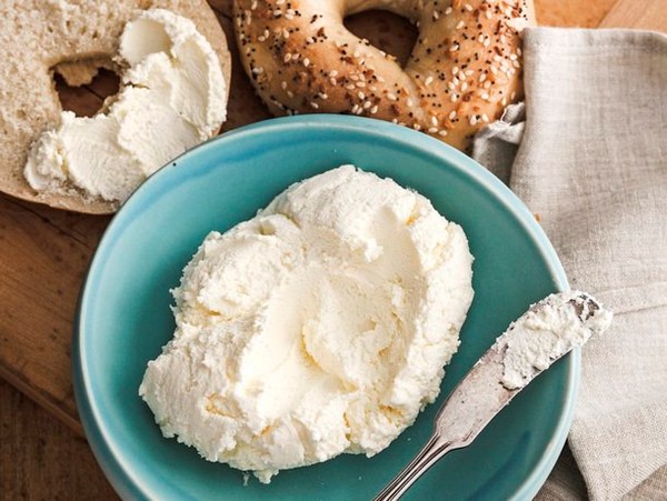 Farmhouse cream cheese from 'Mastering Fermentation' (Cook the Book)