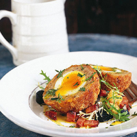 Farmhouse salad with Scotch duck's egg