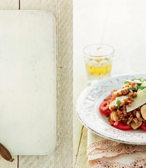 Farro, mushrooms and tomatoes