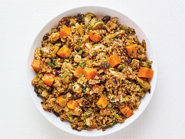 Farro pilaf with autumn vegetables 