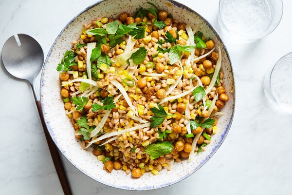 Farro salad with corn and crispy chickpeas