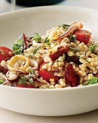 Farro salad with squid and chorizo