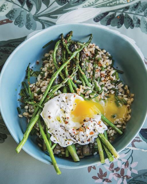 Farro with asparagus, chili, & egg