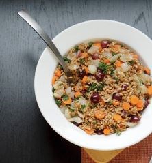 Farro with carrots, red grapes, and pearl onions