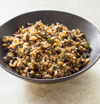 Farro with mushrooms and thyme
