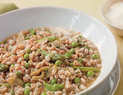 Farro with spring vegetables (Farrotto primavera)