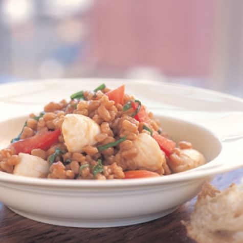 Farro with tomatoes & mozzarella