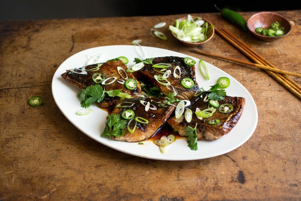 Fast Vietnamese caramel bluefish