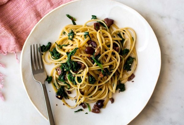 Fastest pasta with spinach sauce