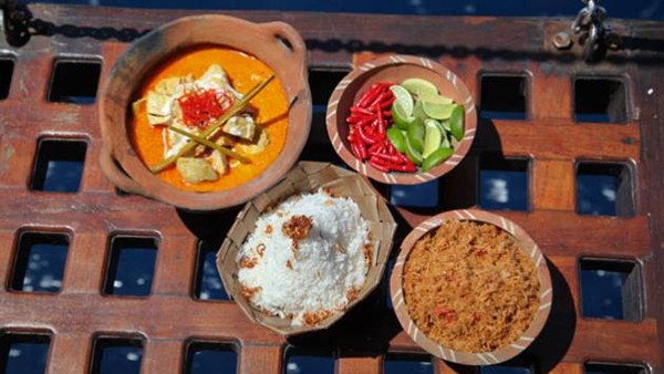 Fausi's tuna curry
