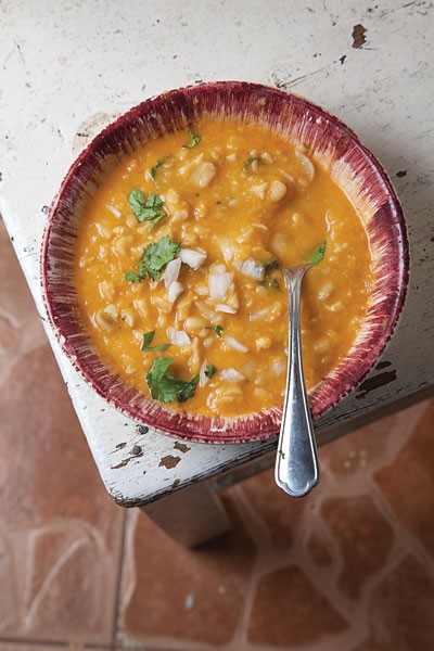 Fava bean soup (Sopa de habas)