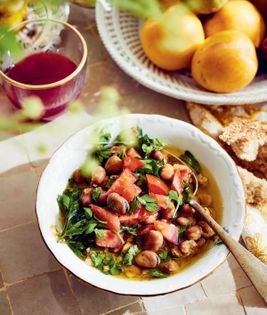 Fava beans in olive oil (Foul mudammas)