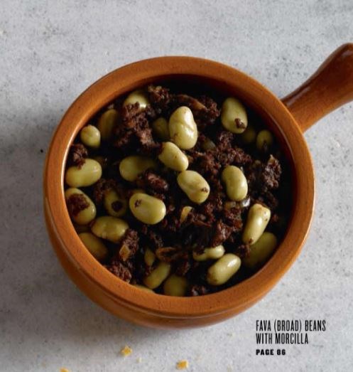 Fava (broad) beans with morcilla (Habas con morcilla)