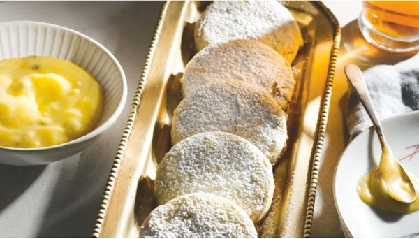 Feijoa shortbread with passionfruit curd