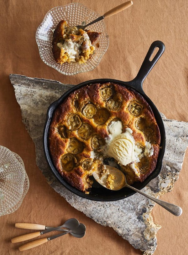 Feijoa sticky golden syrup skillet pudding