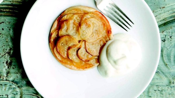 Feijoa tarte fine