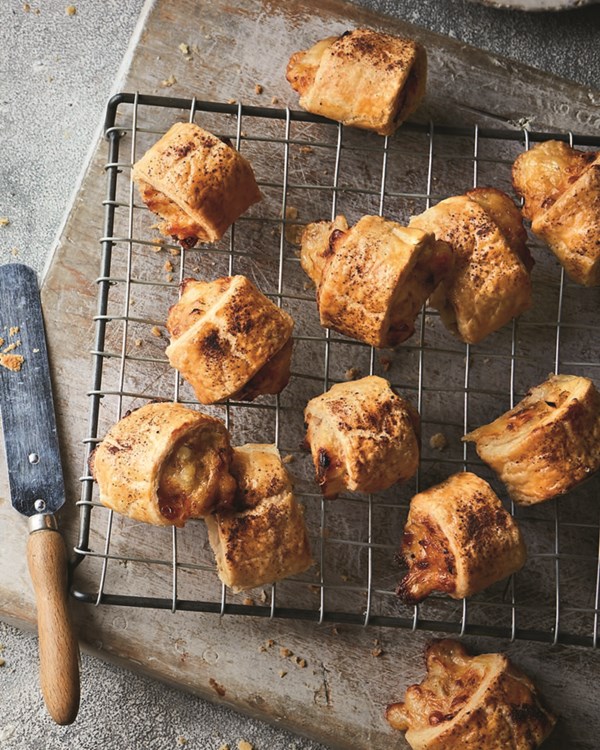 Felicity's cheese, potato and onion rolls