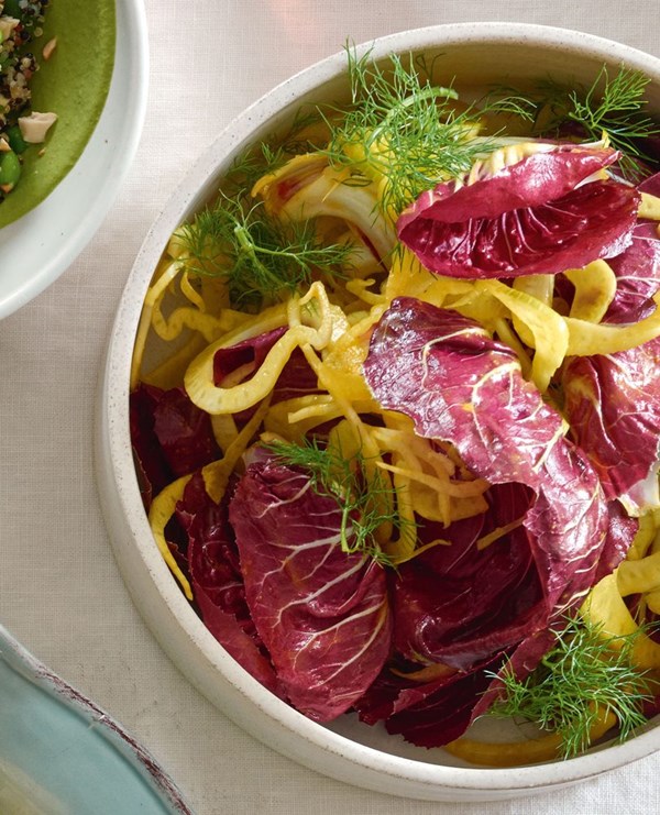Fennel & radicchio salad, saffron & garlic dressing