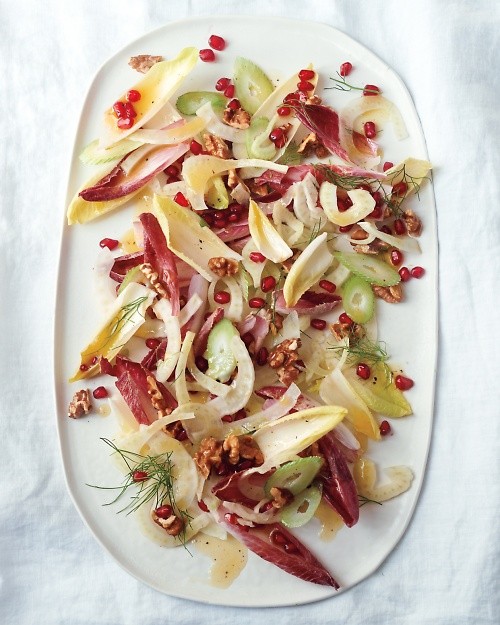 Fennel-and-endive salad with pomegranate seeds and walnuts